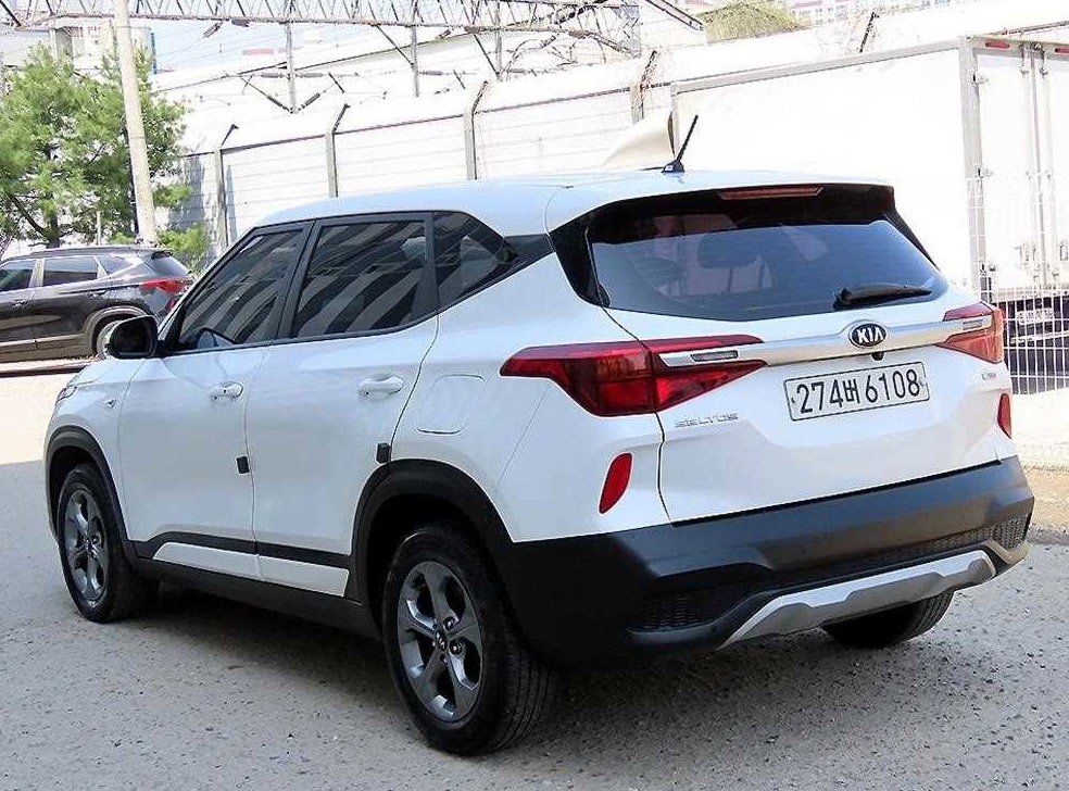 기아 셀토스 가솔린 1.6 터보 2WD 사진 3