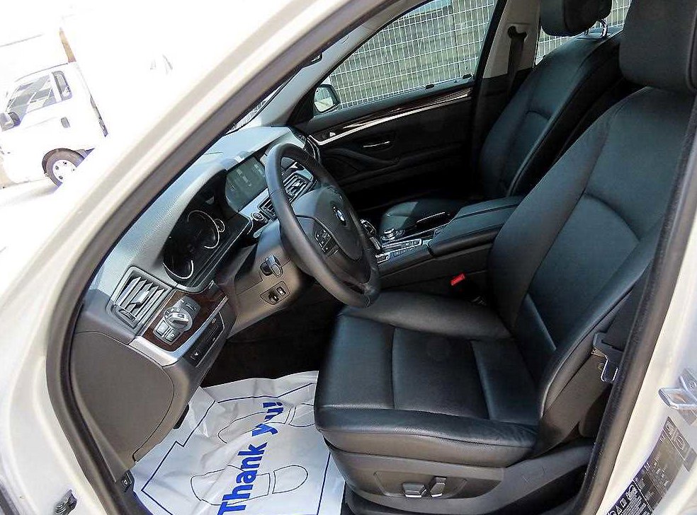 BMW 5시리즈 528i xDrive 사진 5
