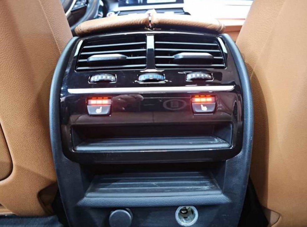 BMW 5시리즈 530i xDrive M 스포츠 사진 17