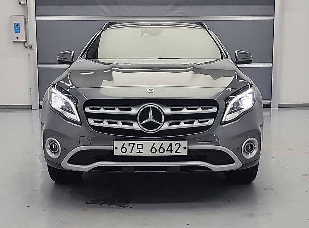 벤츠 GLA 클래스 GLA220 사진 2