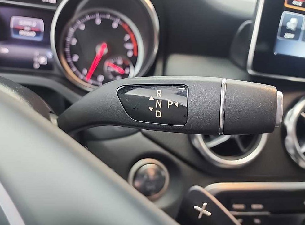 벤츠 GLA 클래스 GLA220 사진 8