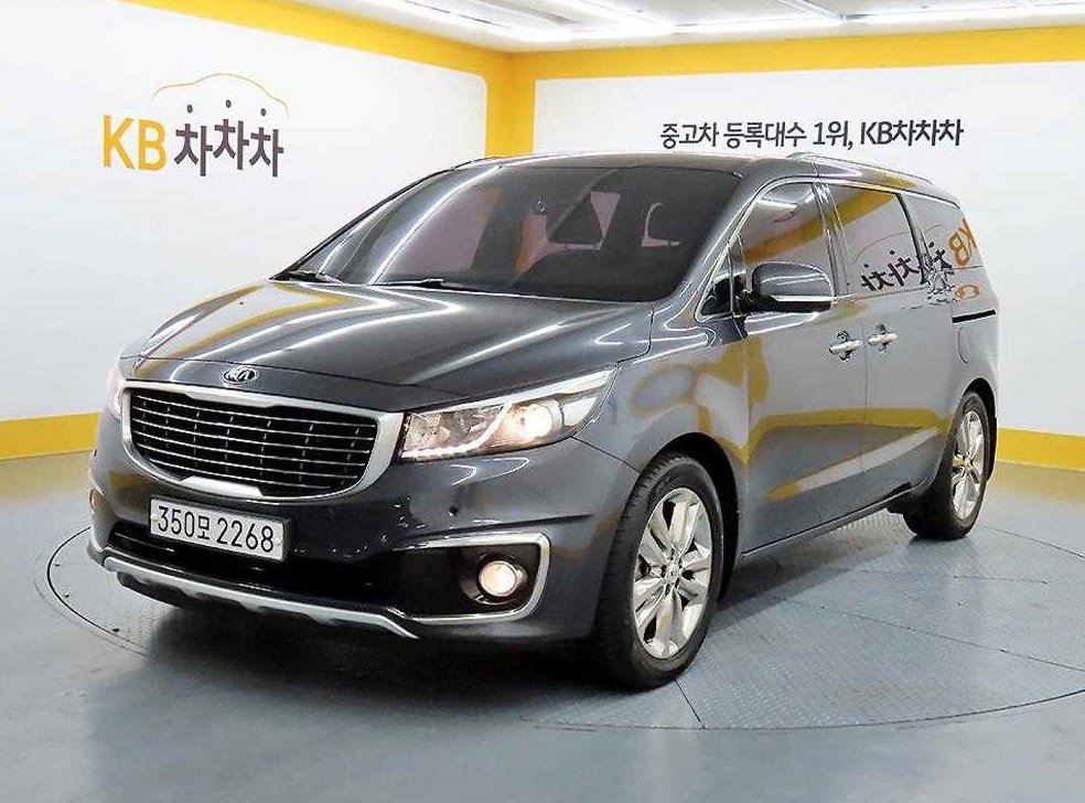기아 카니발 디젤 7인승 리무진 사진 2