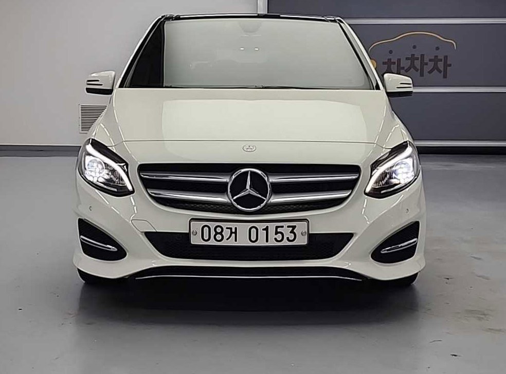 벤츠 B 클래스 (MY B) B200 d 사진 2