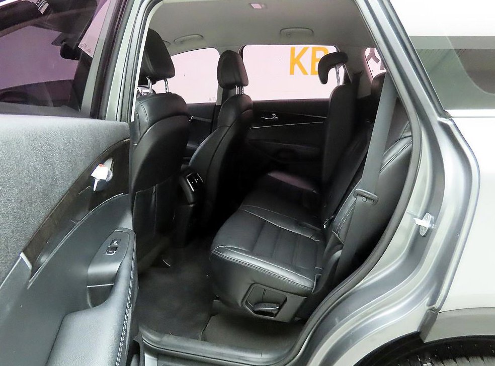 기아 쏘렌토 디젤 2WD 2.0 프레스티지 사진 15
