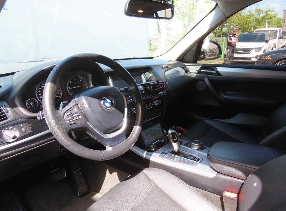 BMW X3 xDrive 20d M 에어로다이나믹 사진 15