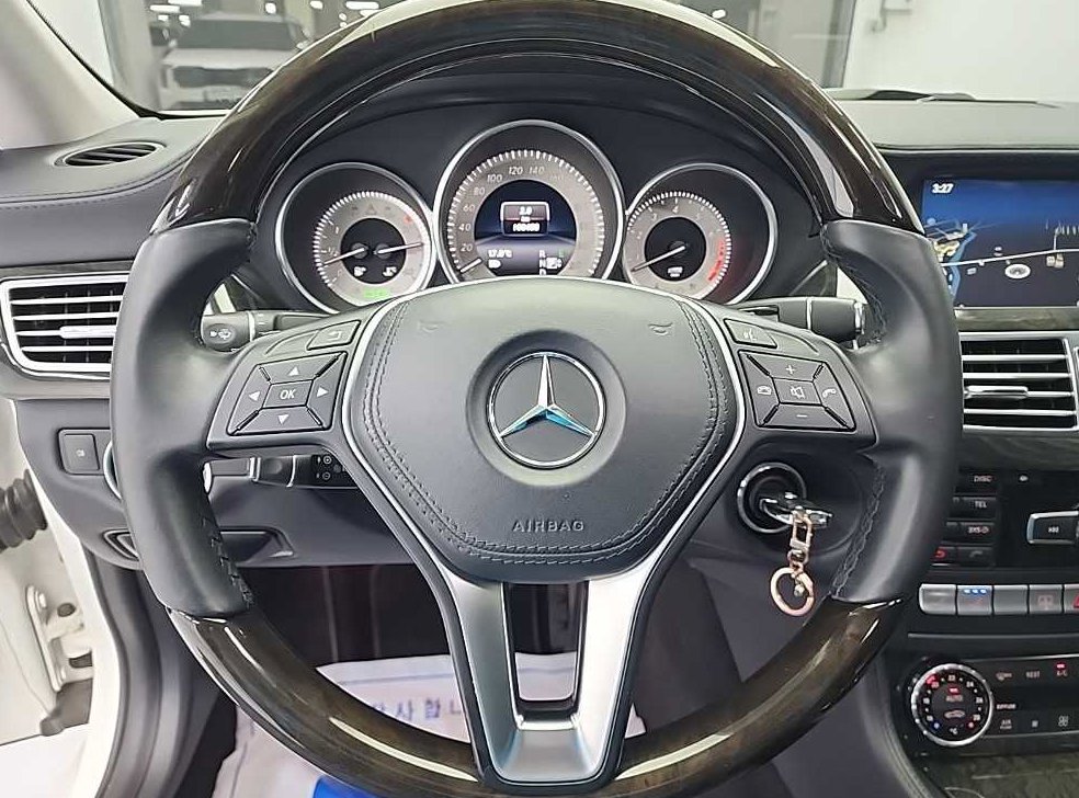 벤츠 CLS 클래스 CLS 350 사진 9