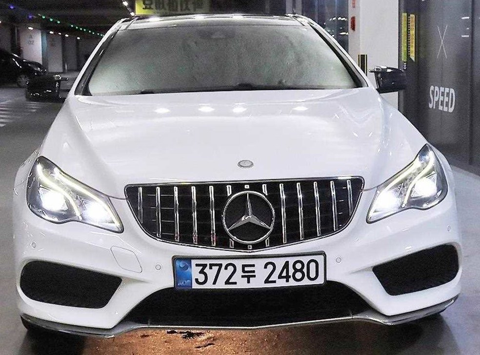 벤츠 E 클래스 E200 쿠페 사진 2
