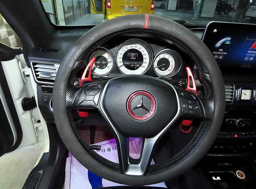 벤츠 E 클래스 E200 쿠페 사진 8