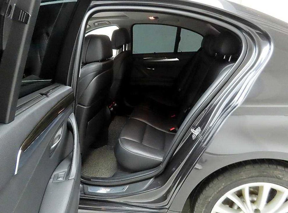 BMW 5시리즈 528i xDrive 럭셔리 플러스 사진 13