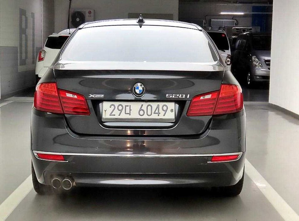 BMW 5시리즈 528i xDrive 럭셔리 플러스 사진 3