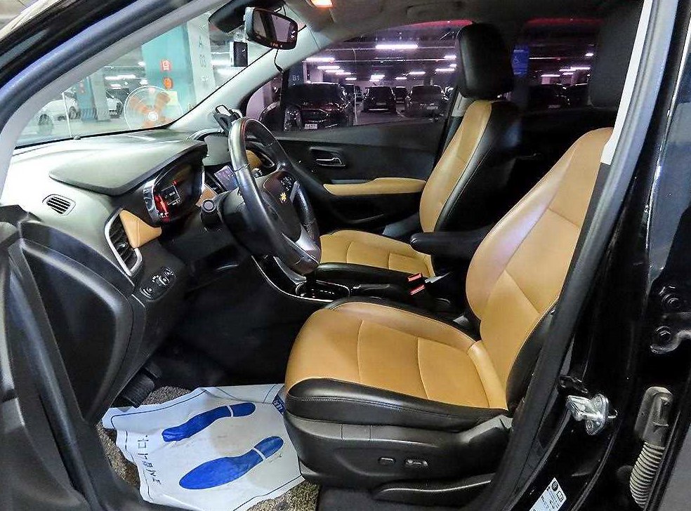쉐보레 트랙스 디젤 1.6 LTZ 사진 6