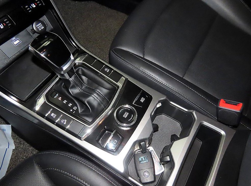 KG모빌리티(쌍용)  코란도 2WD 가솔린 1.5 C5 플러스 사진 12