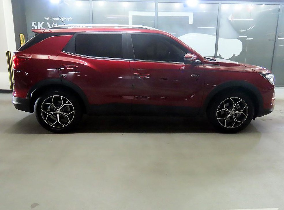KG모빌리티(쌍용)  코란도 2WD 가솔린 1.5 C5 플러스 사진 3