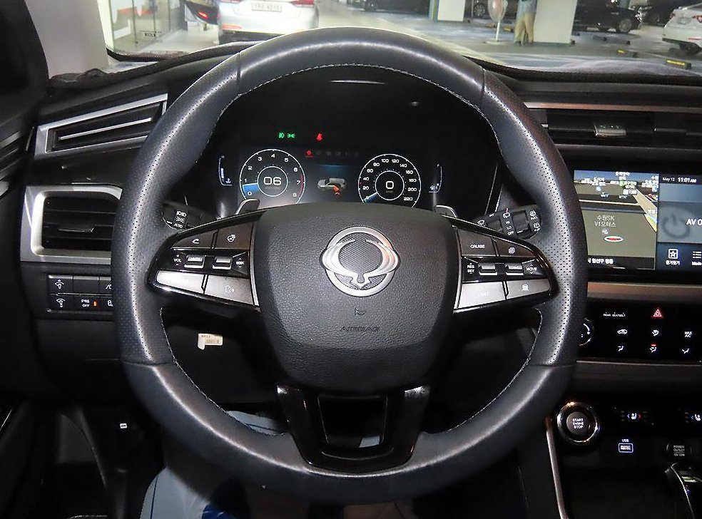 KG모빌리티(쌍용)  코란도 2WD 가솔린 1.5 C5 플러스 사진 8