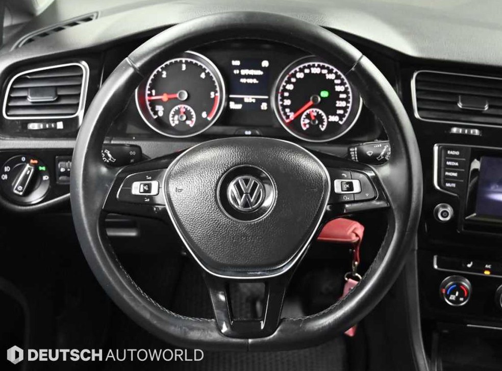 폭스바겐 골프 1.6 TDI 사진 13