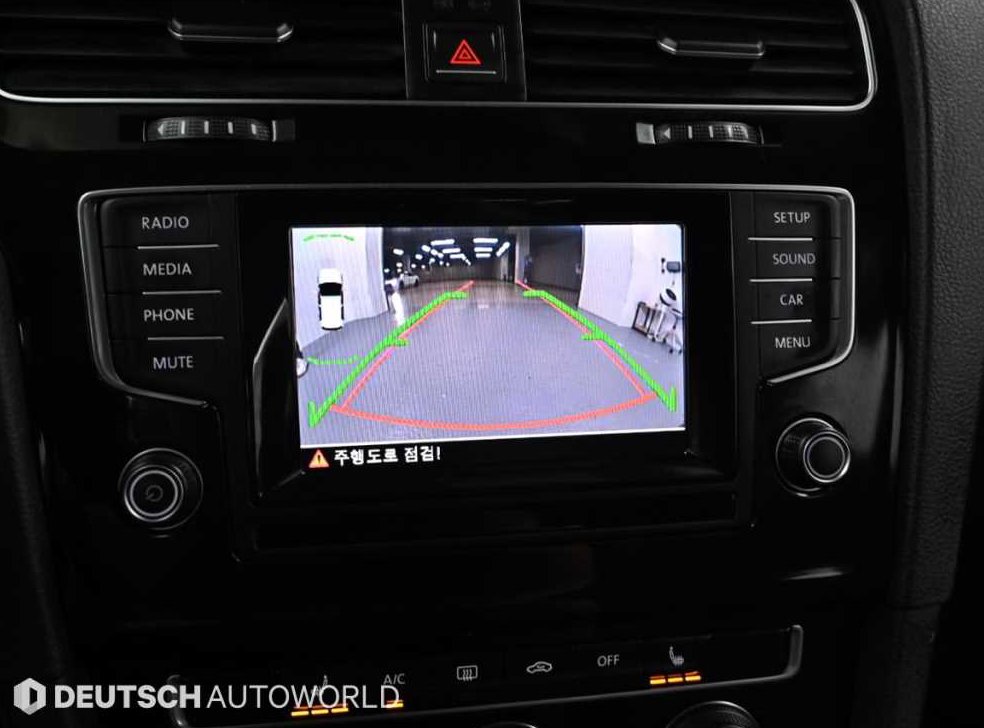 폭스바겐 골프 1.6 TDI 사진 15