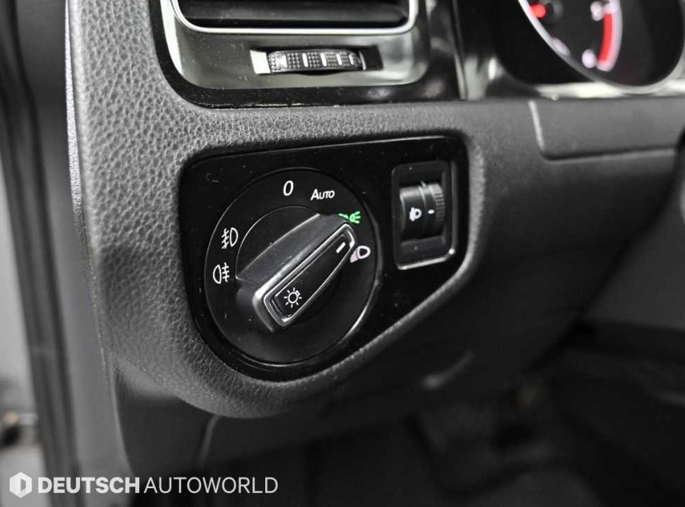 폭스바겐 골프 1.6 TDI 사진 16