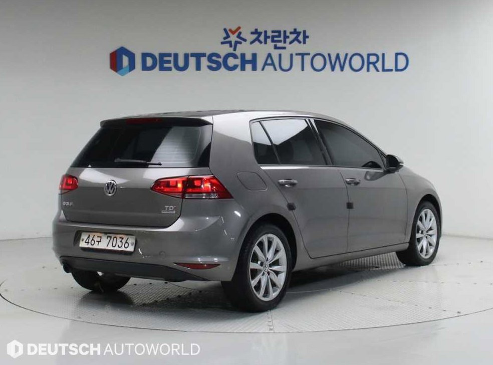 폭스바겐 골프 1.6 TDI 사진 2