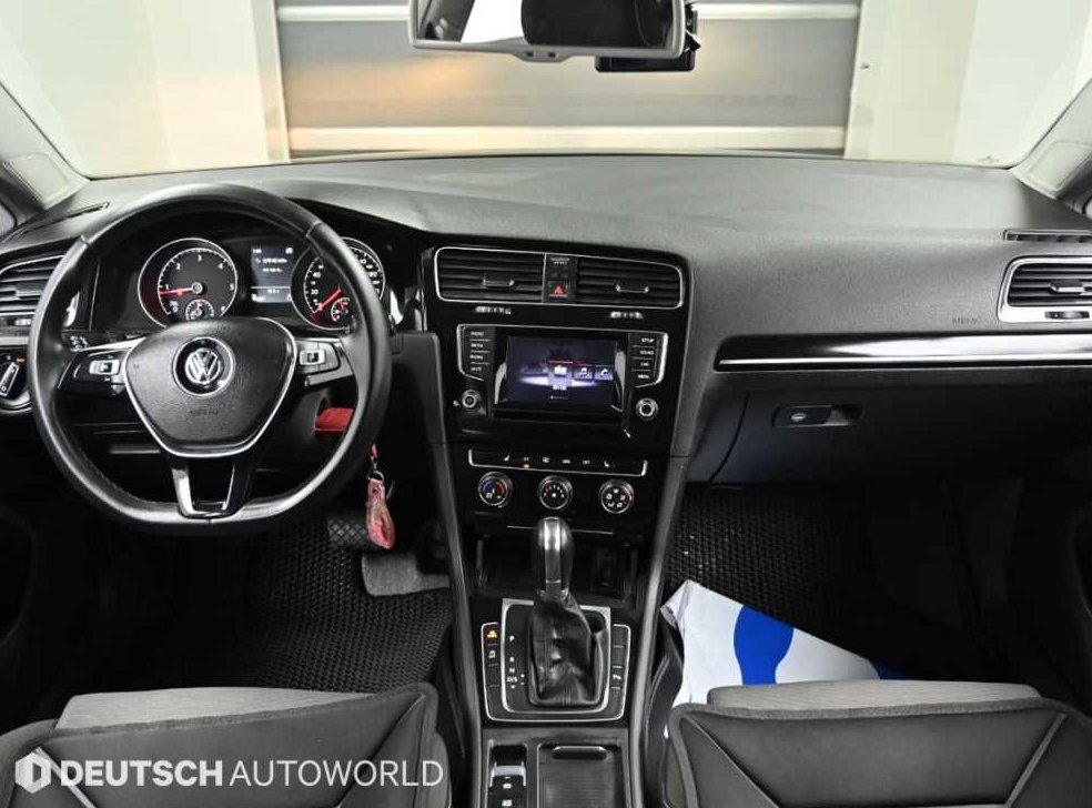 폭스바겐 골프 1.6 TDI 사진 7