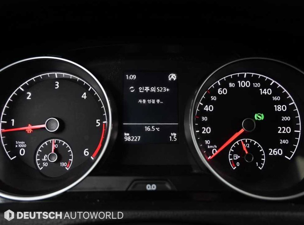 폭스바겐 골프 1.6 TDI 사진 8