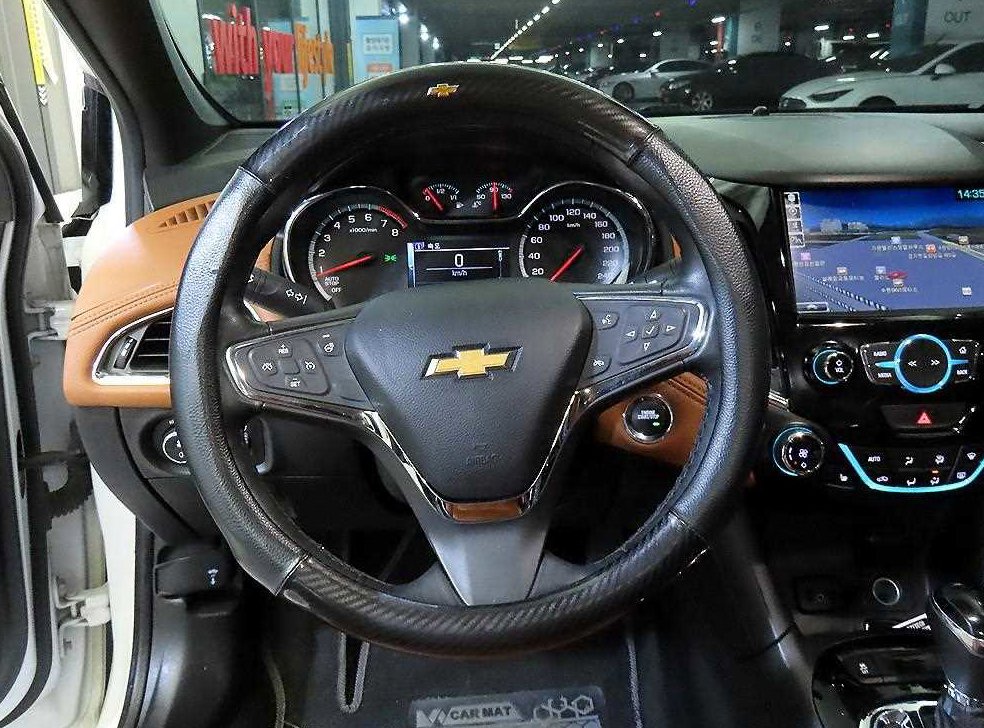 쉐보레 크루즈 1.4 터보 LTZ 사진 8