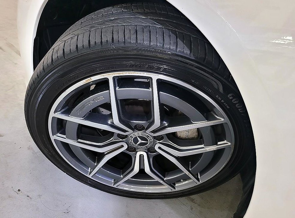 벤츠 E 클래스 E300d 4MATIC 쿠페 사진 20