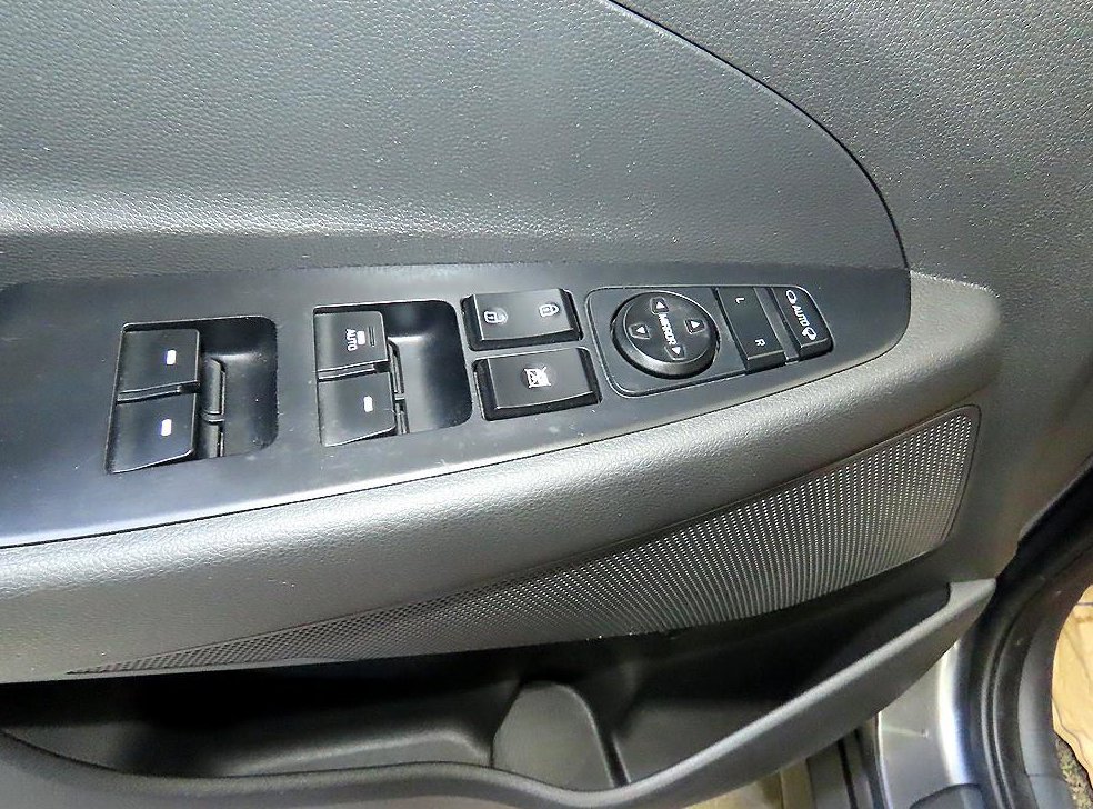 현대 투싼 디젤 1.7 2WD 사진 13