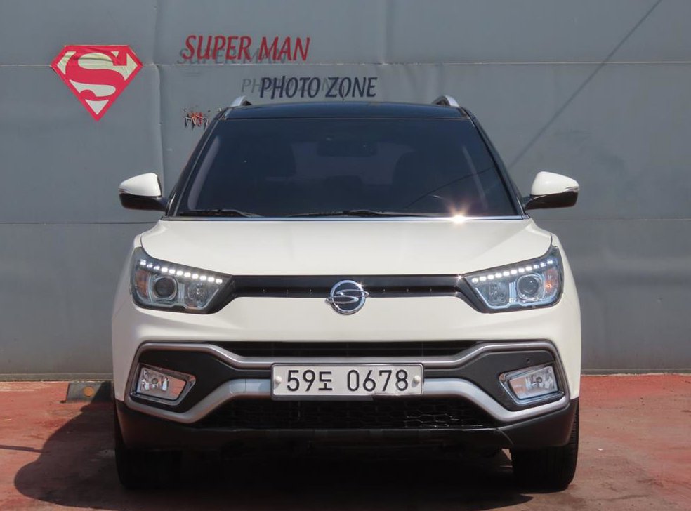 KG모빌리티(쌍용)  티볼리 4WD 디젤 1.6 RX 사진 2