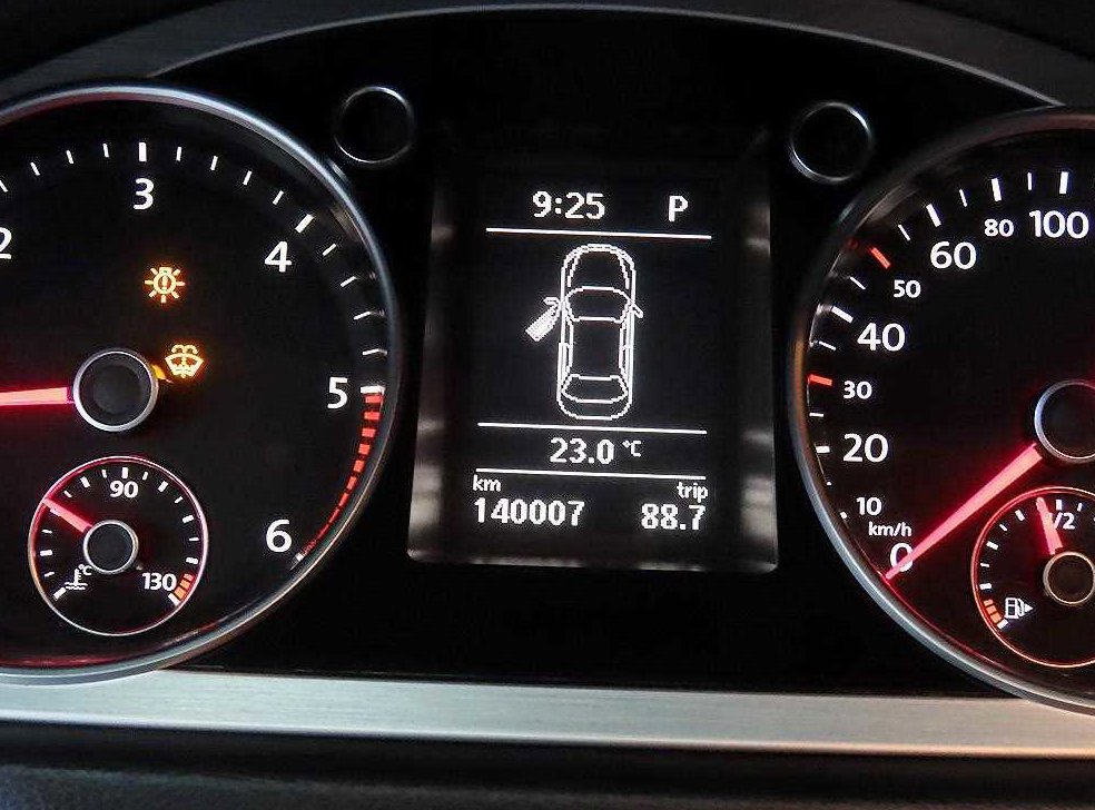 폭스바겐 CC 2.0 TDI 사진 9