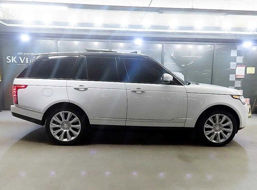 랜드로버 레인지로버 4.4 SDV8 VOGUE SE 디젤 사진 3