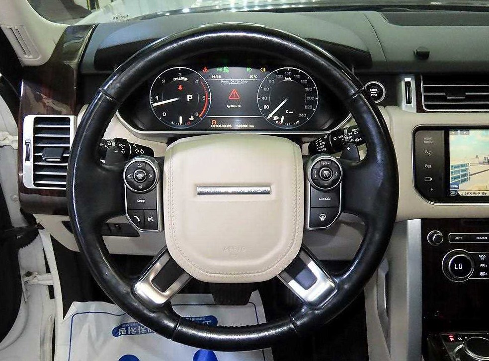 랜드로버 레인지로버 4.4 SDV8 VOGUE SE 디젤 사진 8