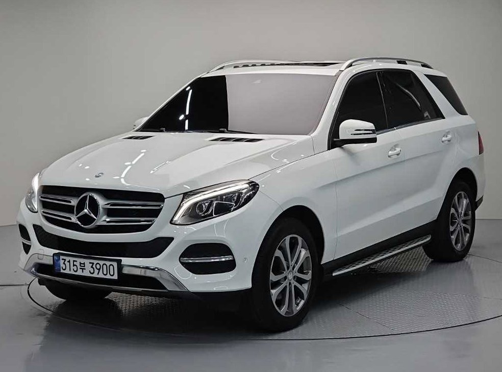벤츠 GLE 클래스 GLE 250 d 4MATIC