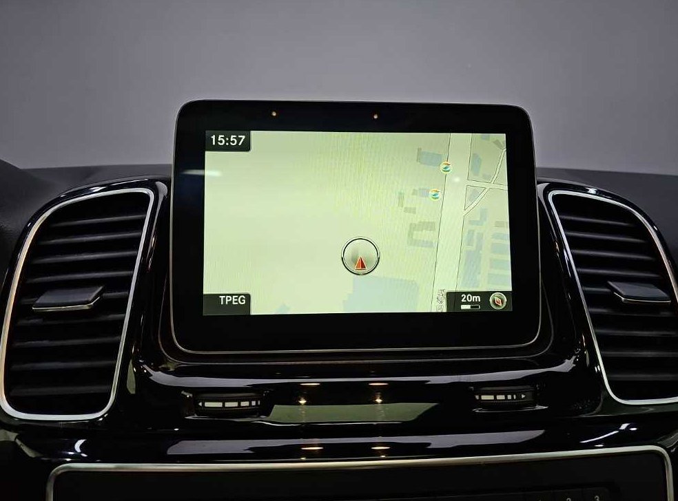 벤츠 GLE 클래스 GLE 250 d 4MATIC 사진 15