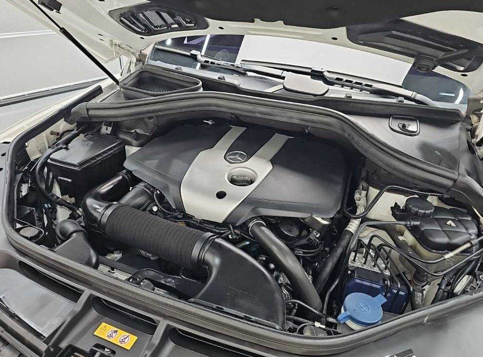 벤츠 GLE 클래스 GLE 250 d 4MATIC 사진 5
