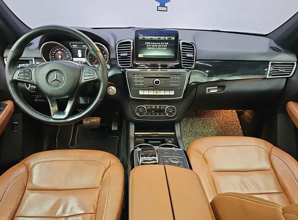 벤츠 GLE 클래스 GLE 250 d 4MATIC 사진 7