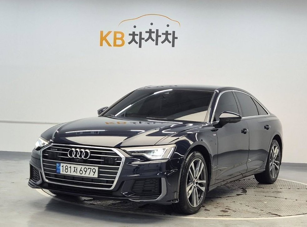 아우디 A6 45 TFSI 콰트로 프리미엄