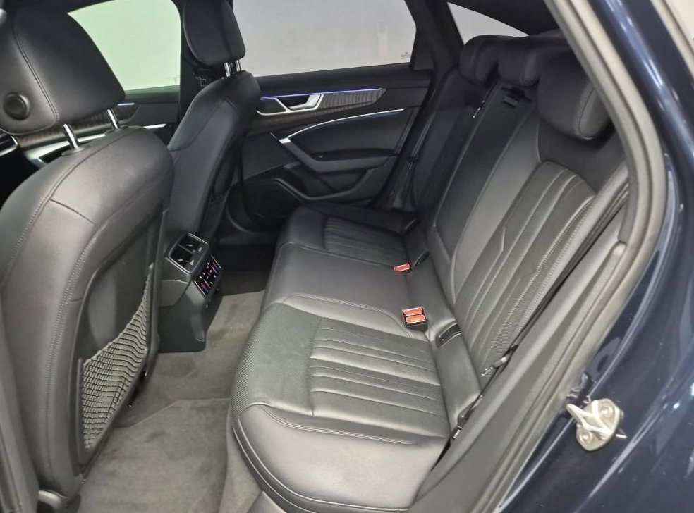 아우디 A6 45 TFSI 콰트로 프리미엄 사진 13