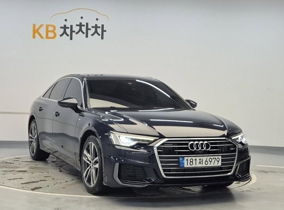 아우디 A6 45 TFSI 콰트로 프리미엄 사진 2