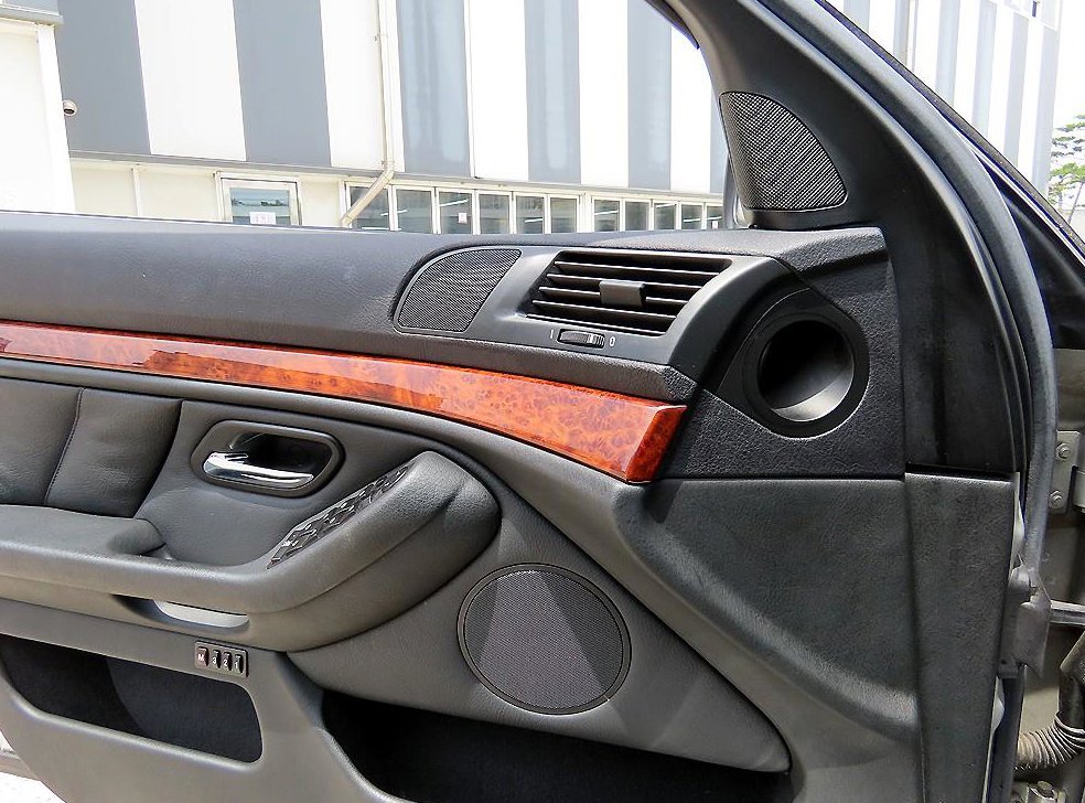 BMW 5시리즈 520i 사진 11