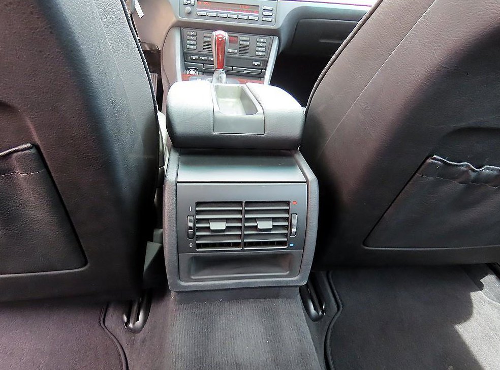 BMW 5시리즈 520i 사진 15