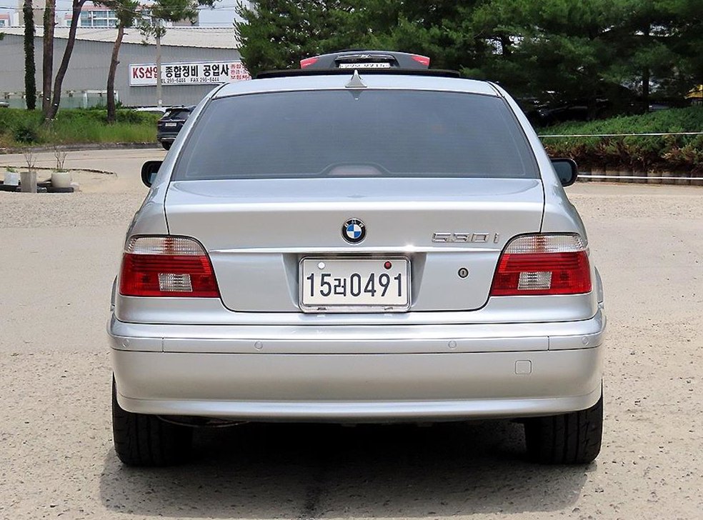 BMW 5시리즈 520i 사진 4