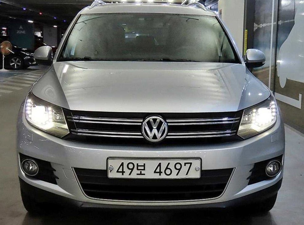 폭스바겐 티구안 2.0 TDI 컴포트 사진 2
