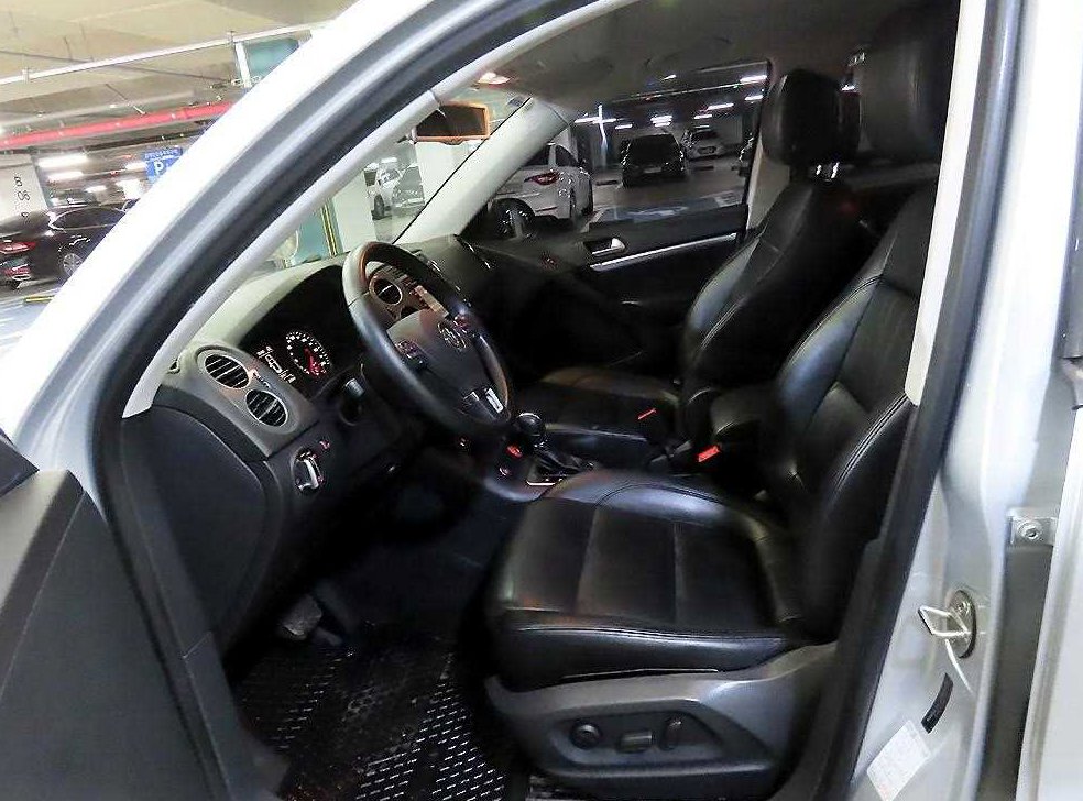 폭스바겐 티구안 2.0 TDI 컴포트 사진 6