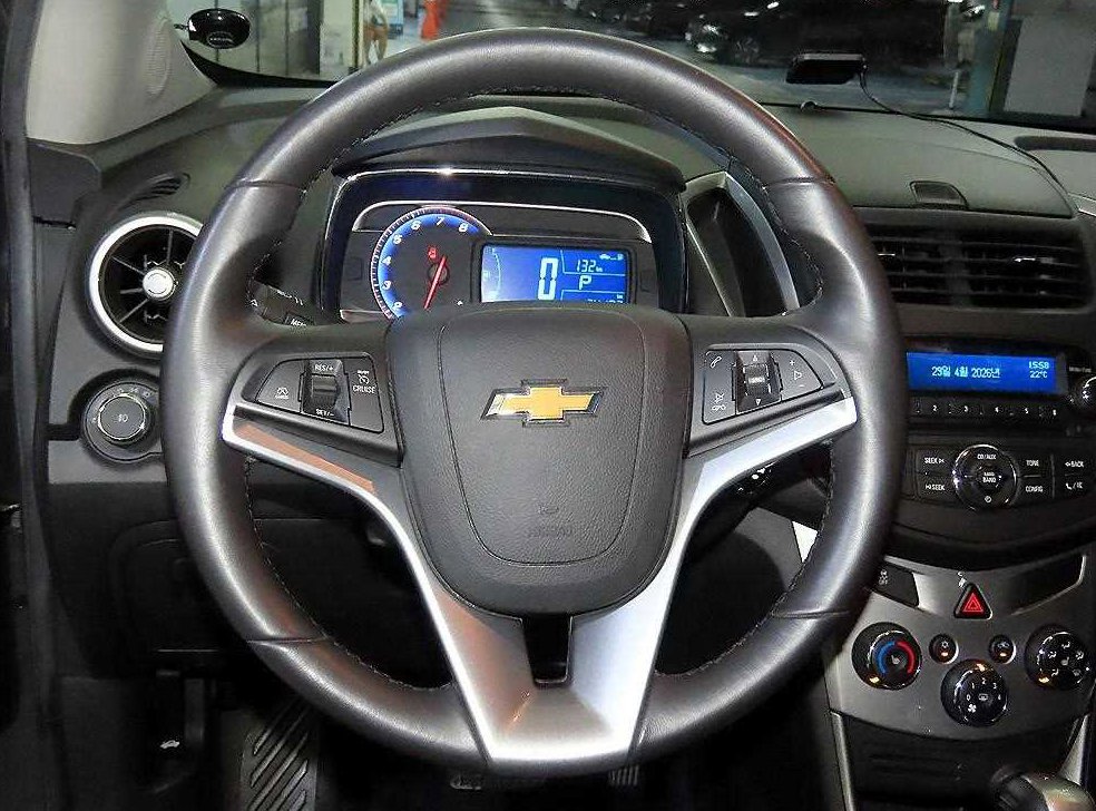 쉐보레 트랙스 1.4 LT 사진 8