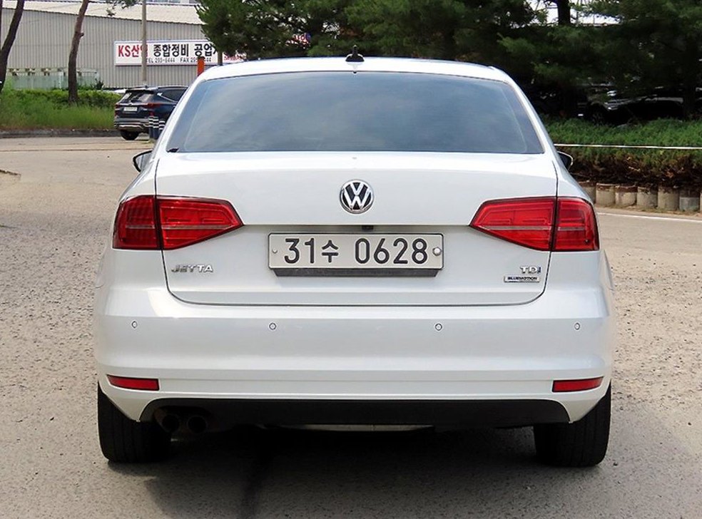폭스바겐 제타 2.0 TDI 블루모션 프리미엄 사진 4