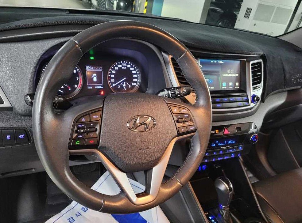 현대 투싼 1.6T 2WD 사진 16