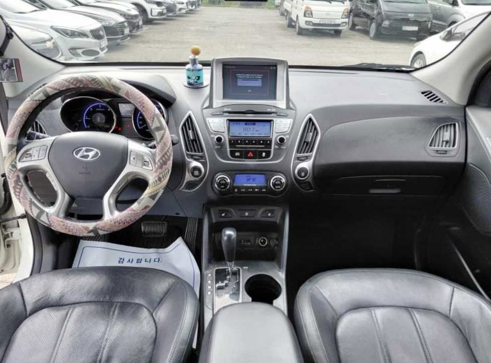 현대 투싼 2WD VGT LX20 사진 13