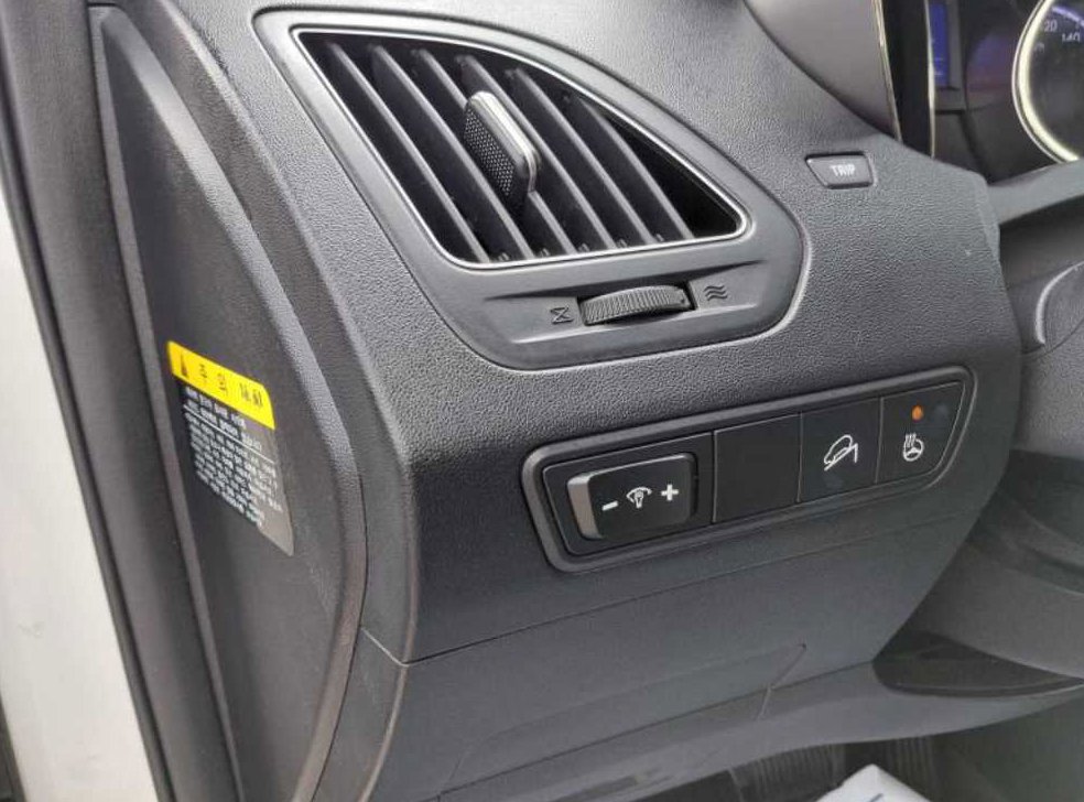 현대 투싼 2WD VGT LX20 사진 9