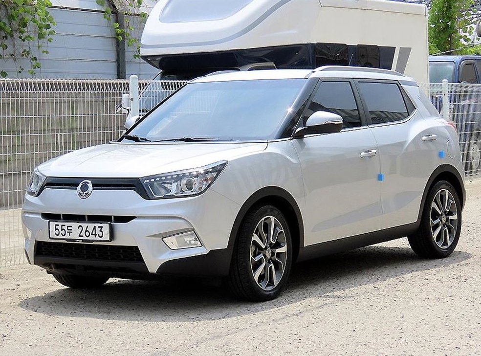 KG모빌리티(쌍용)  티볼리 가솔린 2WD 1.6 VX 사진 2