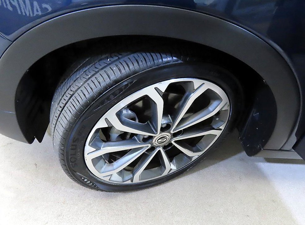 KG모빌리티(쌍용)  티볼리 4WD 디젤 1.6 RX 사진 20
